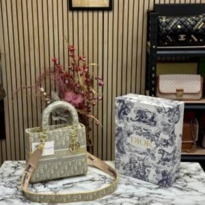 CHRISTIAN DIOR LADY D LITE MONOGRAM WITH ORIGINAL BOX (PMPB3CC APRICOT)